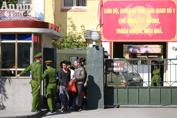 Niềm vui ngày trở về... ảnh 7 Niềm vui ngày trở về... ảnh 7