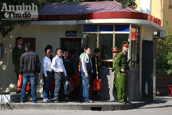 Niềm vui ngày trở về... ảnh 8 Niềm vui ngày trở về... ảnh 8