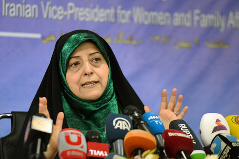 Lãnh đạo đất nước cũng phải cách ly vì Covid-19 ảnh 2