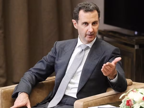 Ông Trump ủng hộ hoàn toàn các biện pháp trừng phạt mới để gây áp lực lên ông Assad ảnh 1