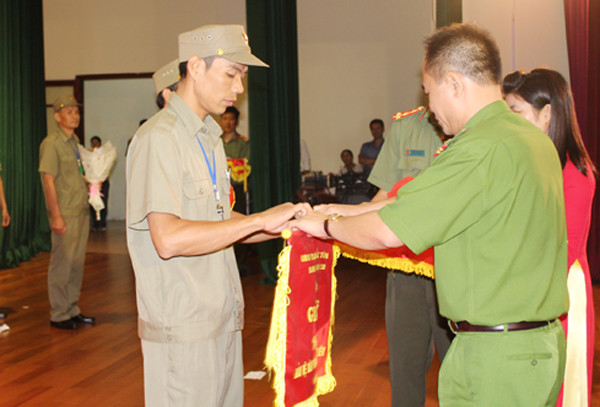 Tiếp thu những kiến thức bổ ích thiết thực về pháp luật, nghiệp vụ ảnh 6 Tiếp thu những kiến thức bổ ích thiết thực về pháp luật, nghiệp vụ ảnh 6