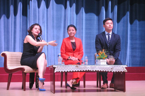 Sức hút lạ kỳ khiến hàng trăm "chiến binh" khởi nghiệp xếp hàng vào đối thoại ảnh 2 Sức hút lạ kỳ khiến hàng trăm "chiến binh" khởi nghiệp xếp hàng vào đối thoại ảnh 2