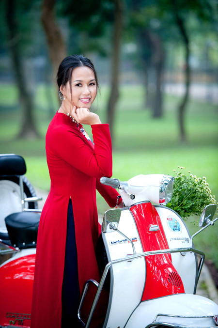 NTK Châu Ny cùng con giữ nét đẹp cổ truyền khi xuân về ảnh 1