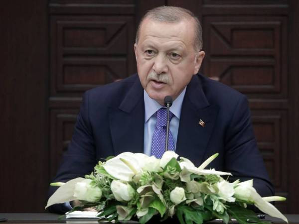 Thổ Nhĩ Kỳ tuyên bố tiếp tục tấn công ở Syria bất chấp những đe dọa trừng phạt ảnh 1