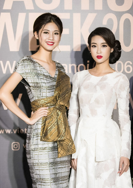 Hoa hậu Mỹ Linh "đọ sắc" với chị em Á hậu Thanh Tú - Trà My ảnh 3