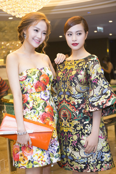 Mê mẩn với vẻ đẹp rạng ngời của Hoàng Thuỳ Linh ảnh 5