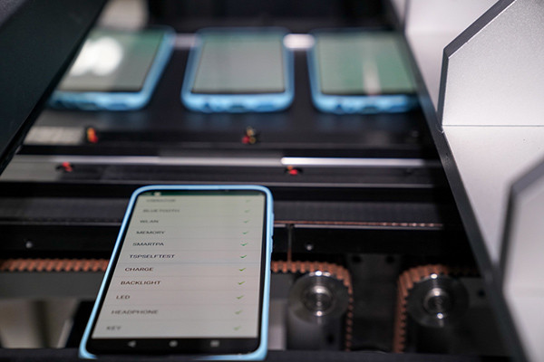 Thanh toán hoá đơn dịch vụ siêu tốc, nhận quà sốc từ VinID Pay ảnh 1