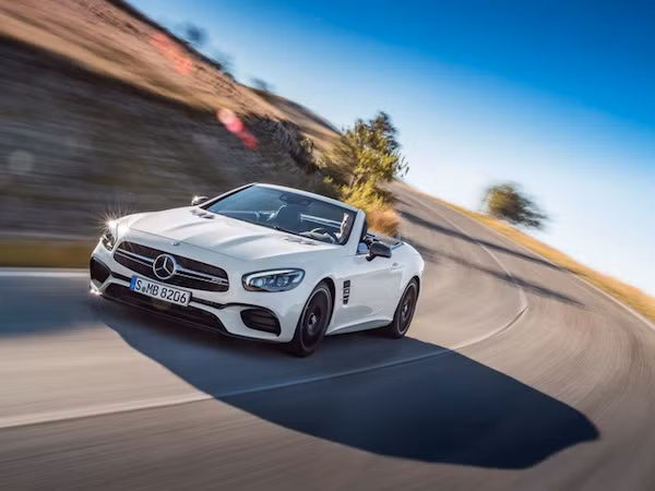 Mercedes-Benz SL: Thiết kế đep mắt, sang trọng ảnh 1