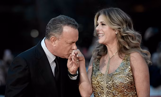 Tom Hanks và vợ Rita Wilson tại Lễ trao giải thành tựu trọn đời ở Liên hoan phim Rome (Italy) ngày 13/10/2016