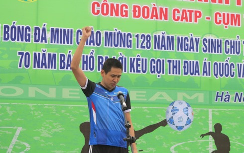 Cụm thi đua số 6 tranh tài ở giải bóng đá mini Chào mừng Ngày sinh nhật Bác ảnh 4