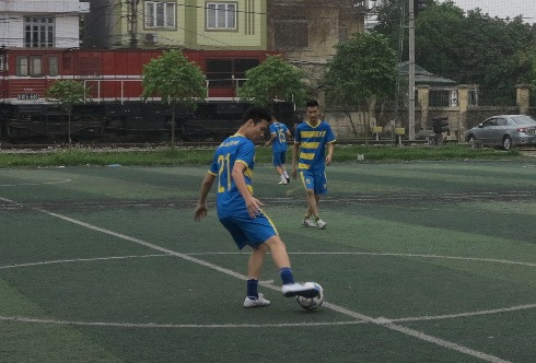 Cụm thi đua số 6 tranh tài ở giải bóng đá mini Chào mừng Ngày sinh nhật Bác ảnh 6