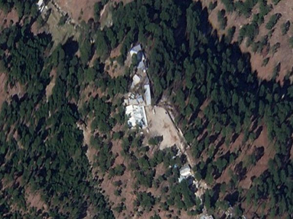 Hình ảnh vệ tinh cho thấy IAF đánh trượt mục tiêu ở Pakistan ảnh 1