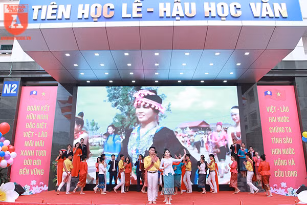 Nơi ươm mầm và nhân tình đoàn kết hữu nghị Việt - Lào ảnh 2