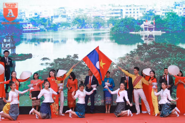 Nơi ươm mầm và nhân tình đoàn kết hữu nghị Việt - Lào ảnh 3