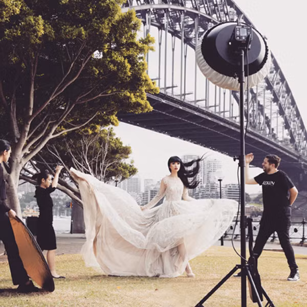 Hé lộ hậu trường chụp ảnh hoành tráng của siêu mẫu quốc tế Jessica Minh Anh ảnh 1