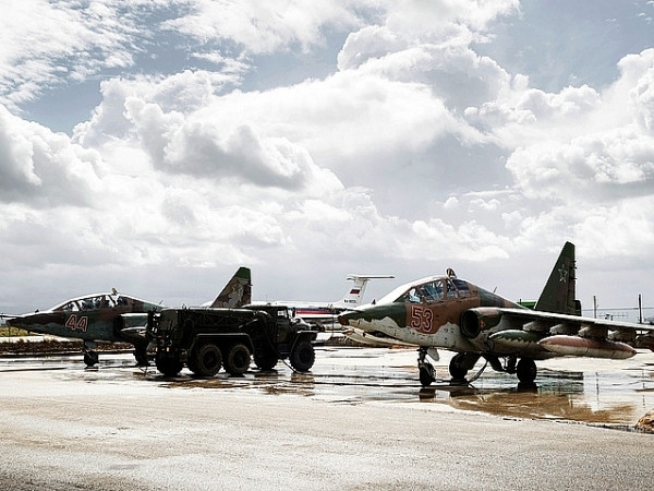 Căn cứ không quân Nga ở Syria liên tiếp bị tấn công ảnh 1