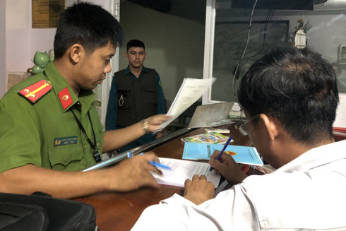 Người tố giác tội phạm có quyền được đề nghị bảo vệ ảnh 1