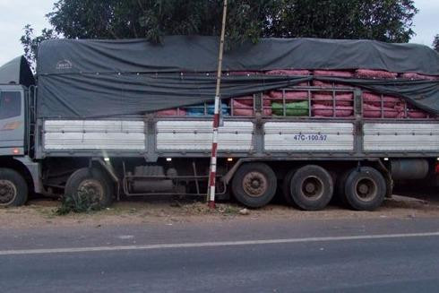 Xem lại hiện trường vụ tại giao thông khiến 5 người tử vong ảnh 5