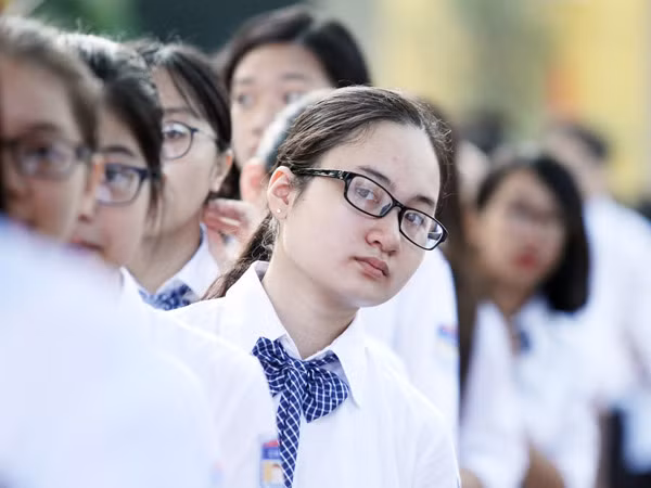 Rục rịch tăng học phí ảnh 1