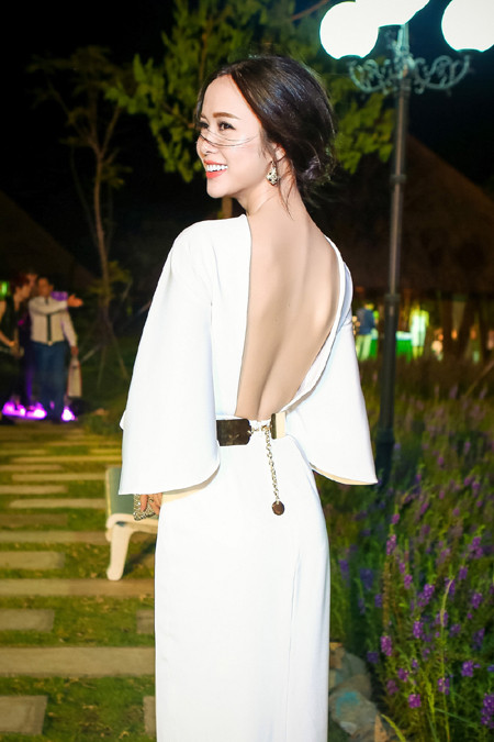 Vũ Ngọc Anh bất ngờ vì được ví như Chương Tử Di của Việt Nam ảnh 5