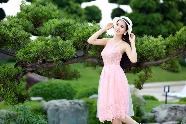 Ngẩn ngơ trước vẻ đẹp thánh thiện của Hoa hậu Dương Kim Ánh ảnh 7