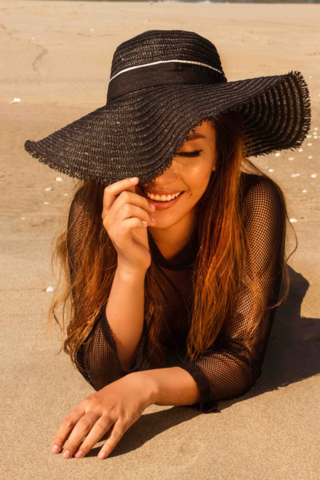 Ái Phương bất ngờ khoe đường cong quyến rũ với bikini ảnh 1