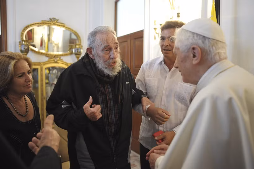 Những bức ảnh lịch sử về cựu chủ tịch Cuba Fidel Castro ảnh 8