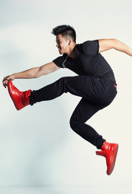 Trọng Hiếu tỏ tình bằng màn trình diễn Flashmob ảnh 10