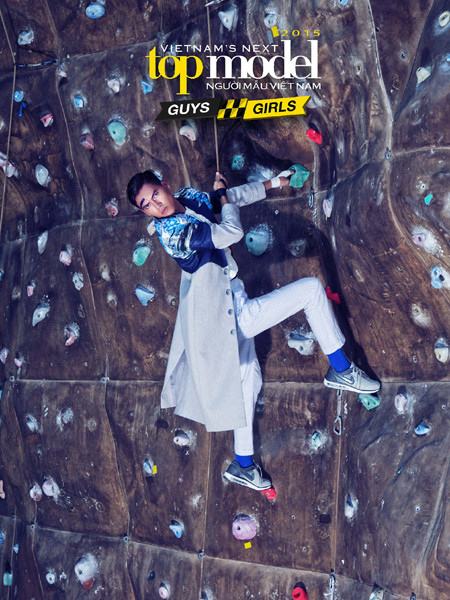 Mãn nhãn với thử thách chụp hình trên trên vách núi ảnh 2