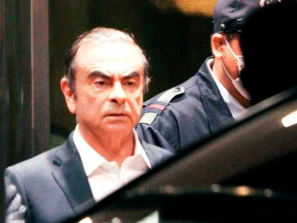 Mỹ bắt giữ hai người tình nghi hỗ trợ cựu Chủ tịch Nissan bỏ trốn ảnh 1