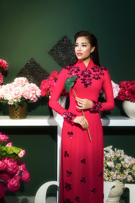 Á hậu Phạm Hương tự tin chinh phục danh hiệu Hoa hậu Hoàn vũ Việt Nam 2015 ảnh 7