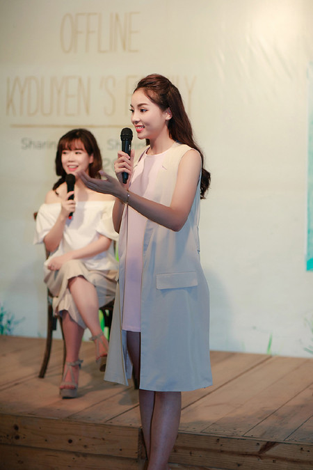 Hoa hậu Kỳ Duyên ngại ngùng trước màn tỏ tình của fan ảnh 2