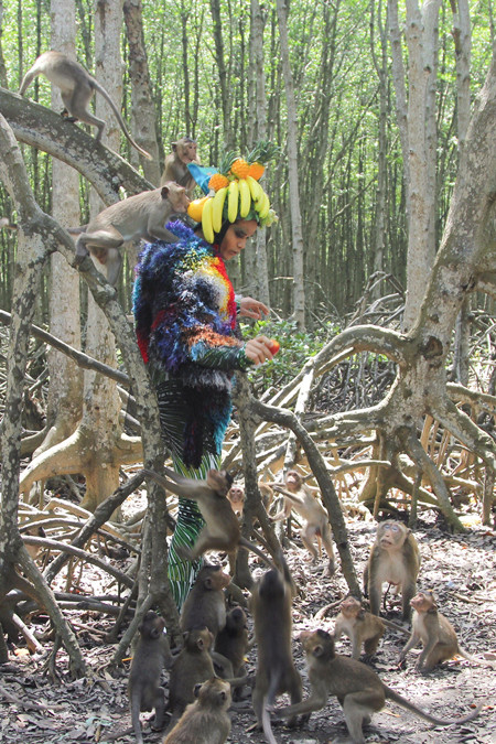 Vietnam’s Next Top Model "gây sốt" với buổi chụp hình đặc biệt đầy thử thách ảnh 1