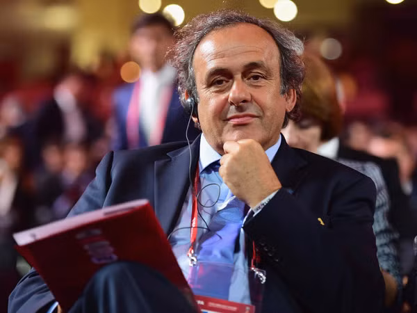 Dính scandal hối lộ, Platini bị cấm tranh cử Chủ tịch FIFA ảnh 1