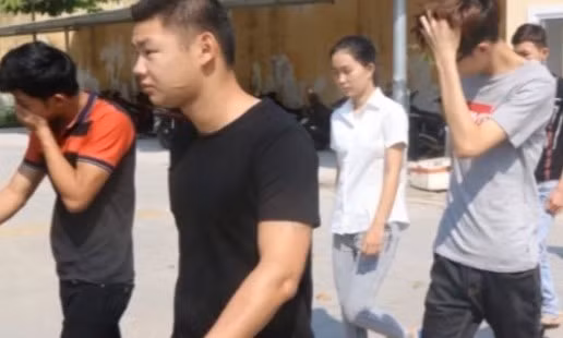 ‘Phát lộ’ nhóm đối tượng giả danh Công an, chiếm đoạt hơn 10 tỷ đồng ảnh 1