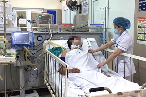 Lo ngại số ca ngộ độc rượu methanol chưa dừng lại ảnh 1