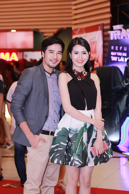 Nam diễn viên Đoàn Thành Tài "kèm sát" Phan Thị Mơ tại sự kiện ảnh 5
