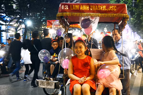 Hình ảnh đêm Giáng sinh yên vui, an lành ảnh 4