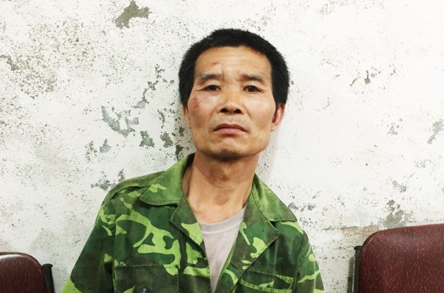 Nuôi chó, thủ súng để trốn truy nã trong rừng sâu ảnh 1