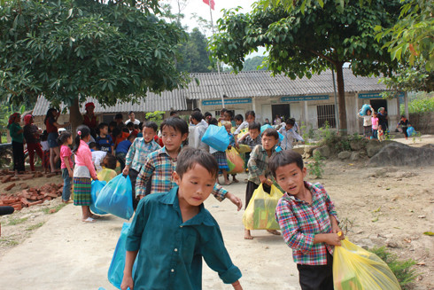 Đọng lại niềm vui của sự sẻ chia ảnh 2