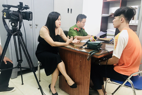 Phóng viên ATV dấn thân bóc trần sự thật ảnh 3