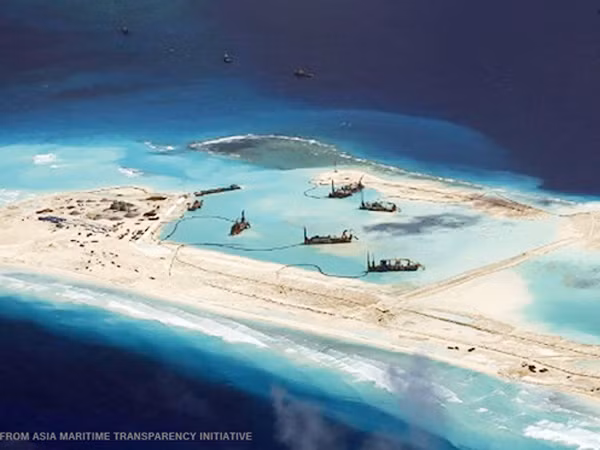 Máy bay Philippines vẫn tiếp tục tuần tra ở Biển Đông ảnh 1