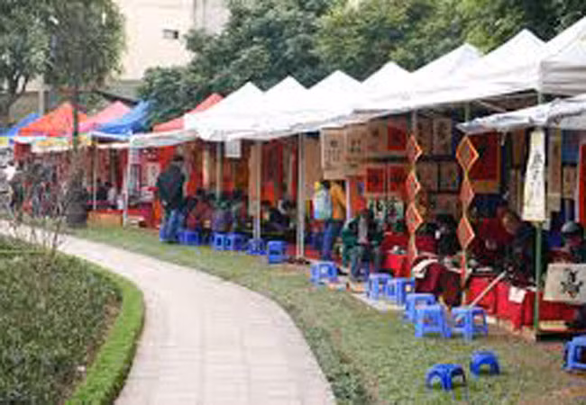 Hội chữ Xuân Bính Thân 2016: Ông đồ phải sát hạch để được cấp thẻ ảnh 1