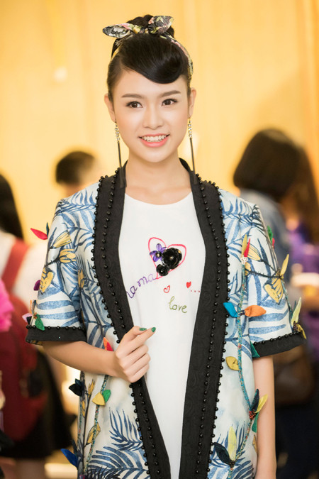 Người đẹp truyền thông Ngọc Vân lần đầu ngồi "ghế nóng" ảnh 1 Người đẹp truyền thông Ngọc Vân lần đầu ngồi "ghế nóng" ảnh 1