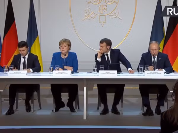 "Bộ tứ Normandy" nhất trí thực thi ngừng bắn ngay lập tức tại miền Đông Ukraine ảnh 1 "Bộ tứ Normandy" nhất trí thực thi ngừng bắn ngay lập tức tại miền Đông Ukraine ảnh 1