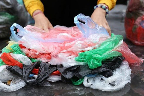 Thuế bảo vệ môi trường với túi nilon có thể tăng gấp 4 lần ảnh 1