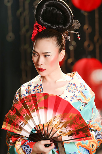 Mỹ Tâm gây sốt với loạt tạo hình bí ẩn trong MV mới ảnh 3