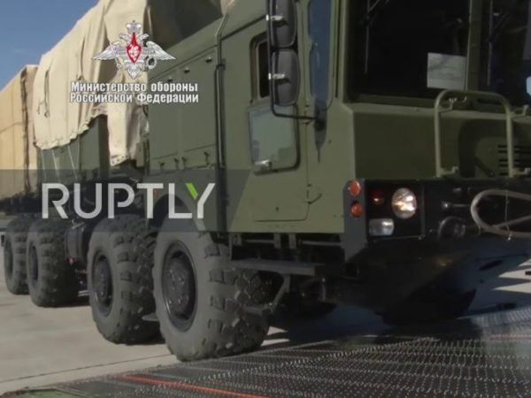 Nga công bố hình ảnh chuyển giao S-400 giai đoạn 2 cho Thổ Nhĩ Kỳ ảnh 1