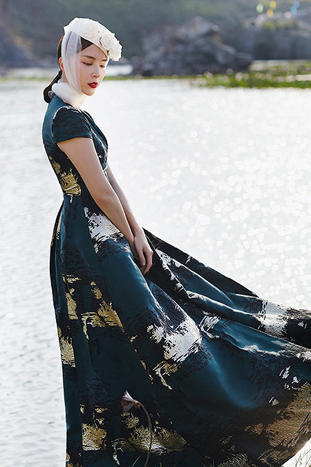 Ngẩn ngơ trước nhan sắc mặn mà của Á hậu Dương Trương Thiên Lý ảnh 2