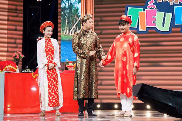 Yến Trang bất ngờ kết hôn cùng Trịnh Tú Trung? ảnh 1